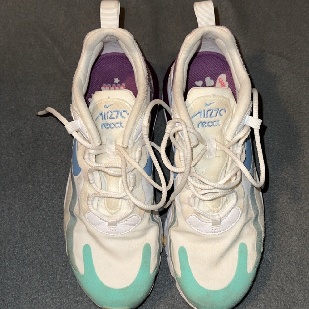 Nike Air Max 270 React in White and Teal